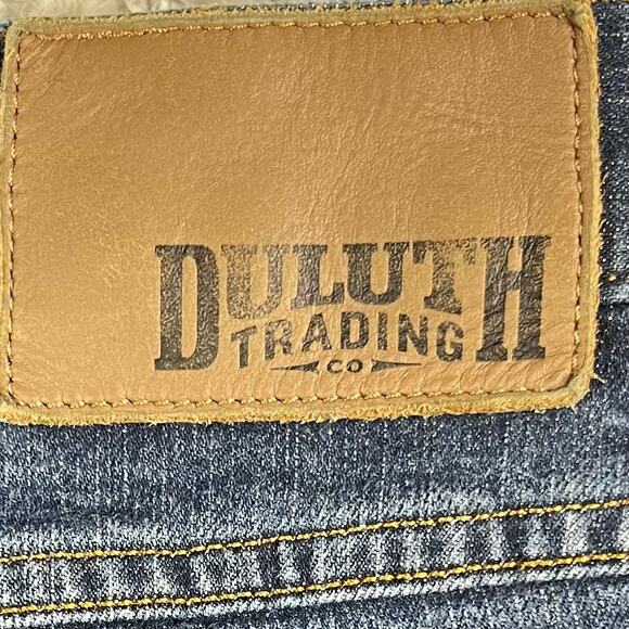 Duluth Flex Weekender Relaxed Fit Jeans Men's 36x30 Medium Wash Workwear - Picture 9 of 13